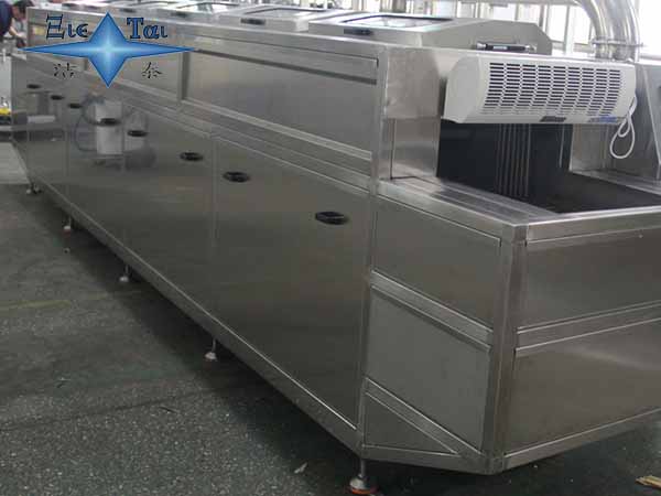 超聲波清洗設(shè)備在SMT行業(yè)中的應(yīng)用 超聲波清洗設(shè)備