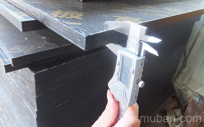 超聲波清洗機(jī)的溫度控制方法和超聲波振動板的維護(hù)