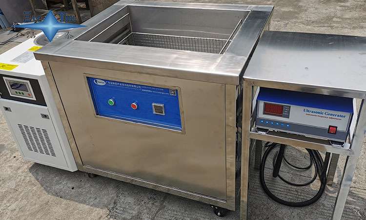 超聲波清洗機(jī):多行業(yè)清潔的高效選擇 超聲波清洗機(jī):多行業(yè)清潔的高效選擇
