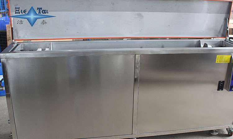 超聲波清洗機去油污的液體選擇與應(yīng)用